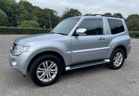 Mitsubishi Shogun 3.2 DI-D 4WORK WARRIOR 3DR SWB COMMERCIAL 13