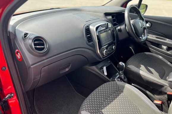 Renault Captur DYNAMIQUE S NAV 1.5 DCI AUTOMATIC 30