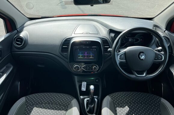 Renault Captur DYNAMIQUE S NAV 1.5 DCI AUTOMATIC 37