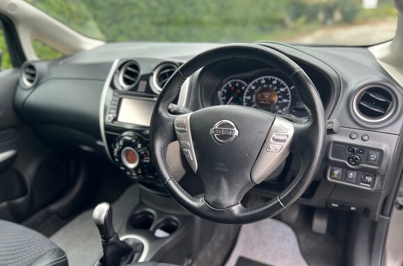 Nissan Note 1.5 DCI TEKNA 5 DOOR £20 ROAD TAX 17