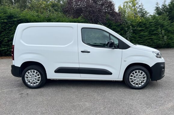 Citroen Berlingo 1000 ENTERPRISE PRO M 1.5 BLUEHDI 6
