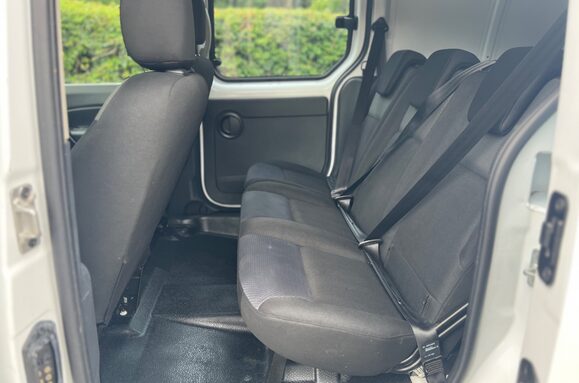 Renault Kangoo Kangoo Maxi ZE LL21 33kWh Business Crew Van Auto L3 H1 27