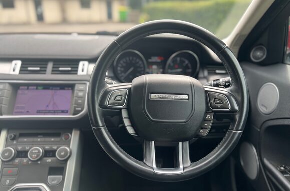 Land Rover Range Rover Evoque 2.2 SD4 PURE TECH AUTO 31