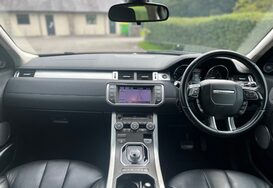 Land Rover Range Rover Evoque 2.2 SD4 PURE TECH AUTO 32