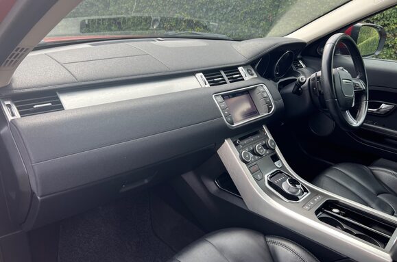 Land Rover Range Rover Evoque 2.2 SD4 PURE TECH AUTO 26