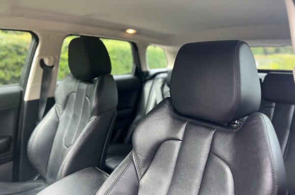 Land Rover Range Rover Evoque 2.2 SD4 PURE TECH AUTO 23