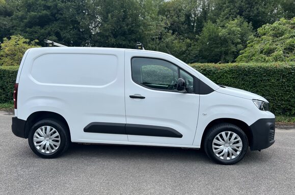 Peugeot Partner 1.5 BLUEHDI PROFESSIONAL PREMIUM L1 6