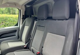 Peugeot Expert 1.5 BLUE HDI PROFESSIONAL PREMIUM L1 18
