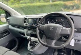 Peugeot Expert 1.5 BLUE HDI PROFESSIONAL PREMIUM L1 16