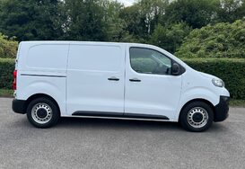 Peugeot Expert 1.5 BLUE HDI PROFESSIONAL PREMIUM L1 6