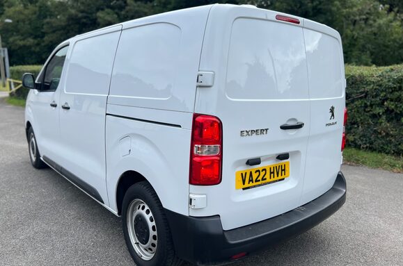 Peugeot Expert 1.5 BLUE HDI PROFESSIONAL PREMIUM L1 11