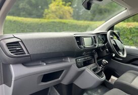 Peugeot Expert 1.5 BLUE HDI PROFESSIONAL PREMIUM L1 20