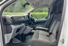 Peugeot Expert 1.5 BLUE HDI PROFESSIONAL PREMIUM L1 19