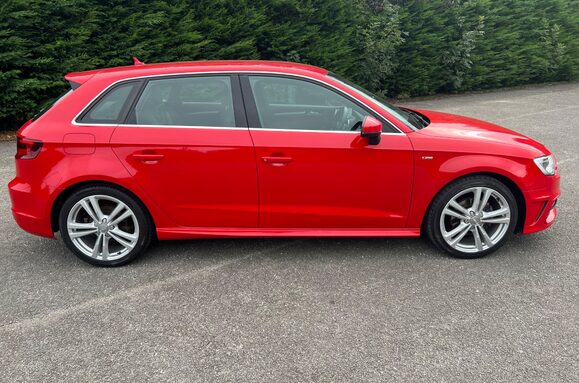 Audi A3 1.4 TFSI S LINE 5 DOORS £35 TAX 5