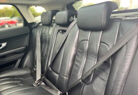 Land Rover Range Rover Evoque 2.2 SD4 PURE TECH AUTO PAN ROOF 36