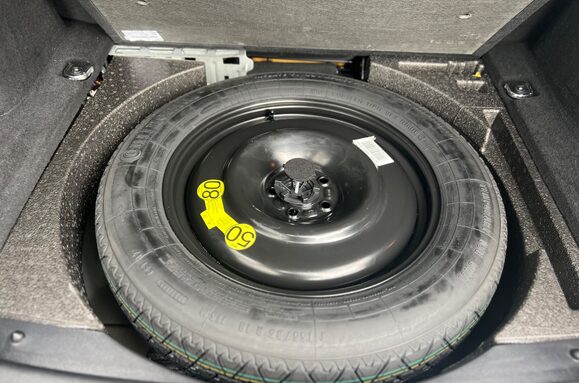 Land Rover Range Rover Evoque 2.2 SD4 PURE TECH AUTO PAN ROOF 41