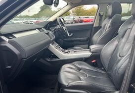 Land Rover Range Rover Evoque 2.2 SD4 PURE TECH AUTO PAN ROOF 32