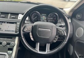 Land Rover Range Rover Evoque 2.2 SD4 PURE TECH AUTO PAN ROOF 27