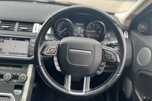 Land Rover Range Rover Evoque 2.2 SD4 PURE TECH AUTO PAN ROOF 27