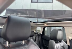 Land Rover Range Rover Evoque 2.2 SD4 PURE TECH AUTO PAN ROOF 17