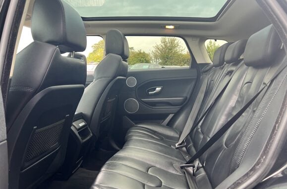 Land Rover Range Rover Evoque 2.2 SD4 PURE TECH AUTO PAN ROOF 37