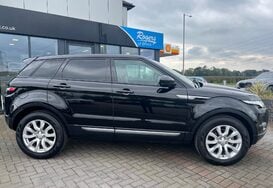 Land Rover Range Rover Evoque 2.2 SD4 PURE TECH AUTO PAN ROOF 6
