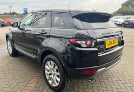 Land Rover Range Rover Evoque 2.2 SD4 PURE TECH AUTO PAN ROOF 9