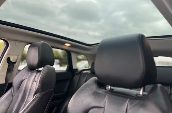 Land Rover Range Rover Evoque 2.2 SD4 PURE TECH AUTO PAN ROOF 30