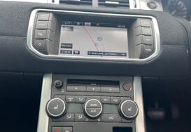 Land Rover Range Rover Evoque 2.2 SD4 PURE TECH AUTO PAN ROOF 29