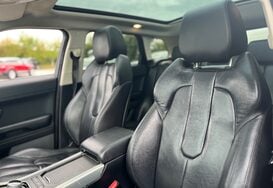 Land Rover Range Rover Evoque 2.2 SD4 PURE TECH AUTO PAN ROOF 31