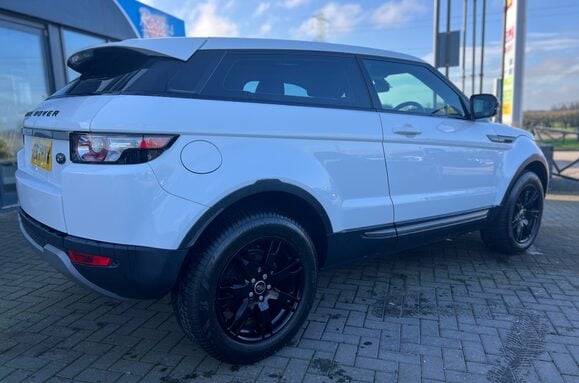 Land Rover Range Rover Evoque 2.2 ED4 PURE TECH COUPE PAN ROOF 11