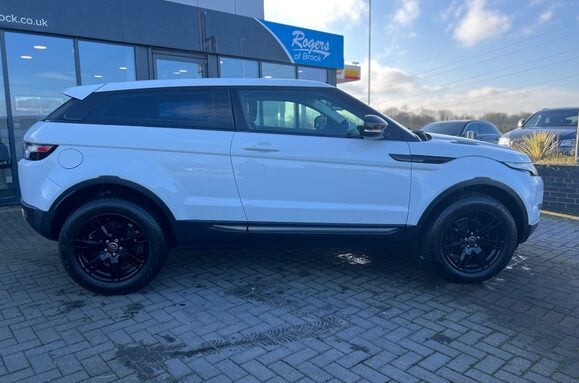 Land Rover Range Rover Evoque 2.2 ED4 PURE TECH COUPE PAN ROOF 10