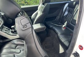 Land Rover Range Rover Evoque 2.2 ED4 PURE TECH COUPE PAN ROOF 28