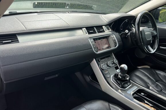 Land Rover Range Rover Evoque 2.2 ED4 PURE TECH COUPE PAN ROOF 25
