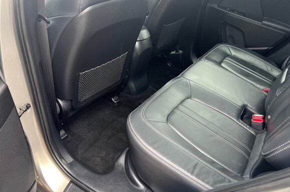 Kia Sportage 1.7 CRDI 3 SAT NAV GLASS PAN ROOF 36