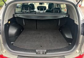 Kia Sportage 1.7 CRDI 3 SAT NAV GLASS PAN ROOF 42