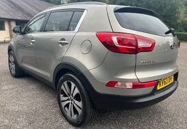 Kia Sportage 1.7 CRDI 3 SAT NAV GLASS PAN ROOF 10