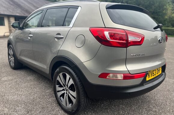 Kia Sportage 1.7 CRDI 3 SAT NAV GLASS PAN ROOF 10