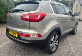 Kia Sportage 1.7 CRDI 3 SAT NAV GLASS PAN ROOF 8