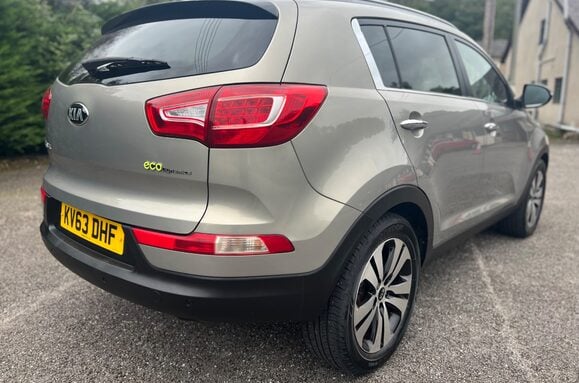 Kia Sportage 1.7 CRDI 3 SAT NAV GLASS PAN ROOF 8