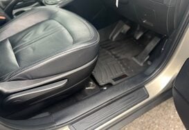 Kia Sportage 1.7 CRDI 3 SAT NAV GLASS PAN ROOF 19