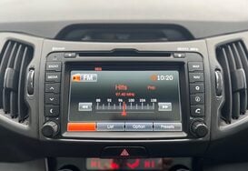 Kia Sportage 1.7 CRDI 3 SAT NAV GLASS PAN ROOF 39