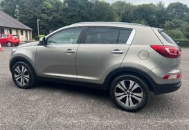 Kia Sportage 1.7 CRDI 3 SAT NAV GLASS PAN ROOF 11