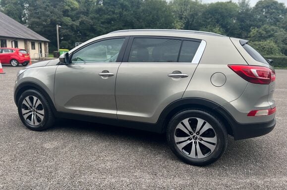 Kia Sportage 1.7 CRDI 3 SAT NAV GLASS PAN ROOF 11
