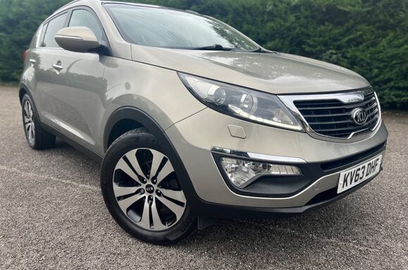 Kia Sportage 1.7 CRDI 3 SAT NAV GLASS PAN ROOF 1