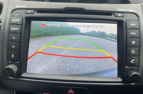 Kia Sportage 1.7 CRDI 3 SAT NAV GLASS PAN ROOF 45