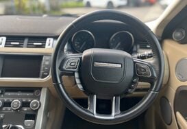 Land Rover Range Rover Evoque 2.2 SD4 PURE TECH 25