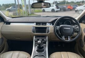 Land Rover Range Rover Evoque 2.2 SD4 PURE TECH 26