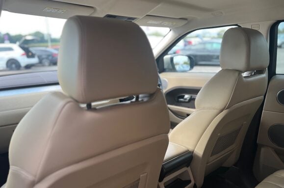 Land Rover Range Rover Evoque 2.2 SD4 PURE TECH 33