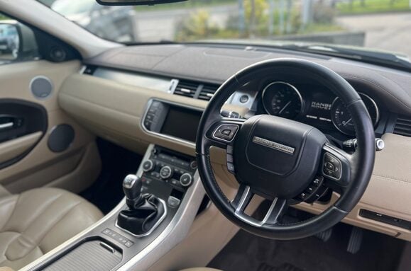 Land Rover Range Rover Evoque 2.2 SD4 PURE TECH 15
